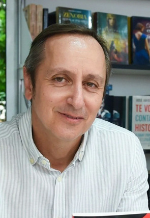 Carátula de Hablamos de Madrid