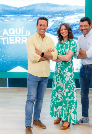 Póster de Aquí la Tierra