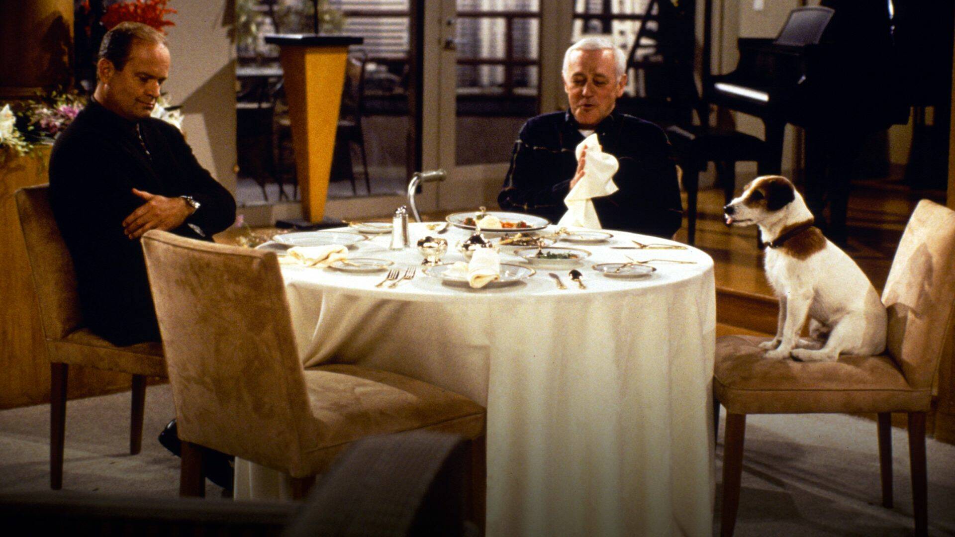 Frasier (T7): Ep.24 Algo prestado, algo azul (II)