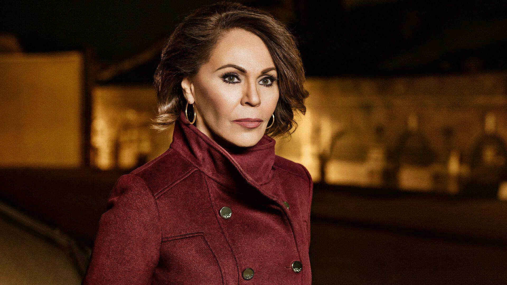 Maria Elena Salinas investiga 