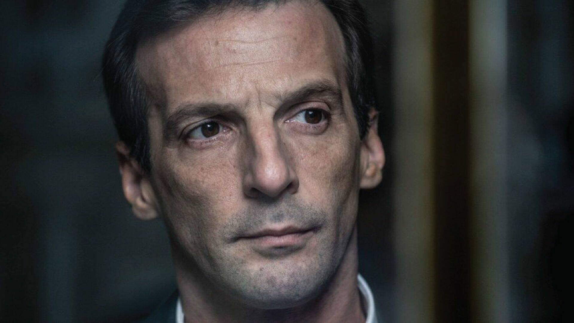 The Bureau (T1)
