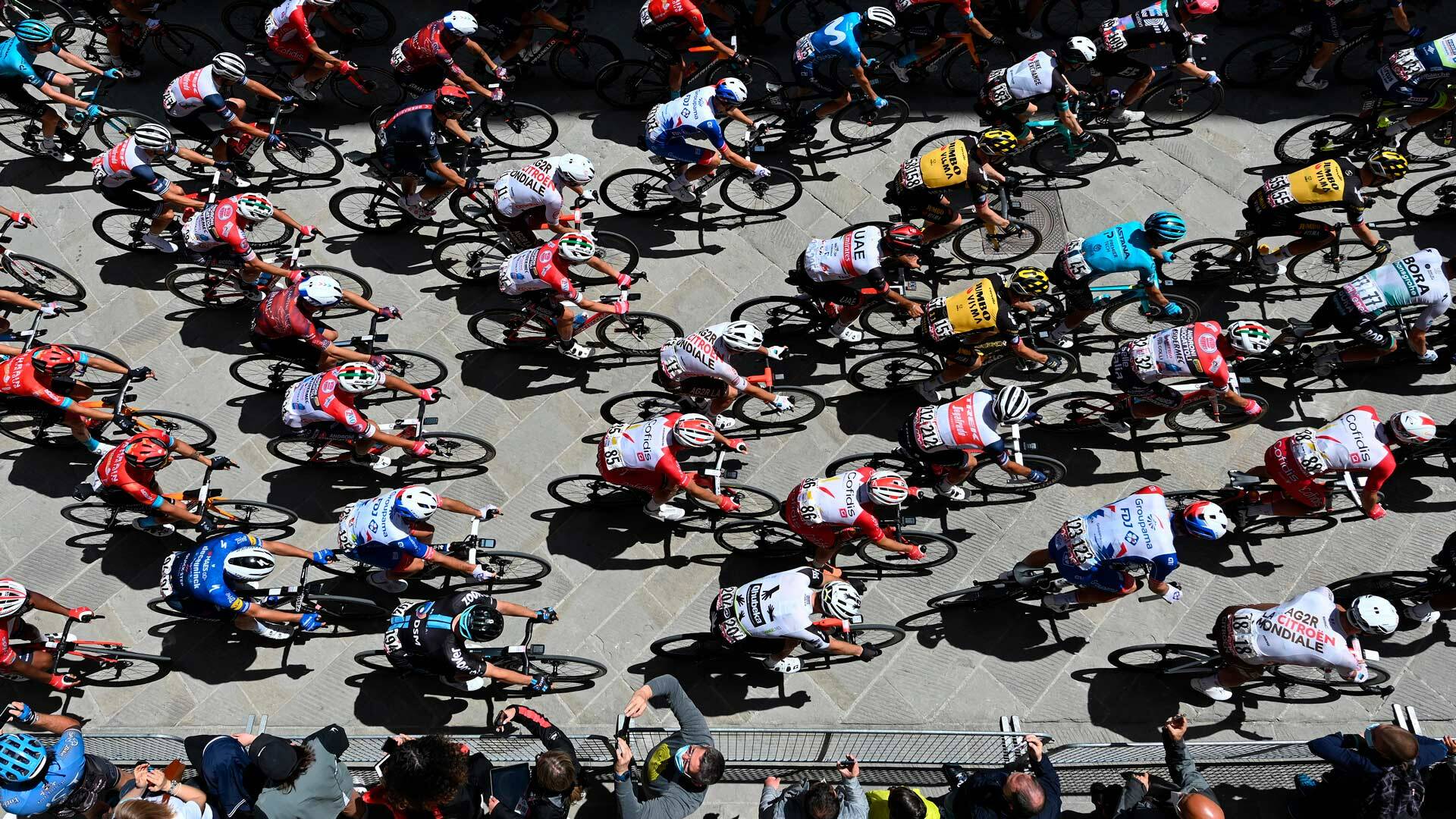 Giro de Italia (2025): Etapa 2 - Tirana - Tirana