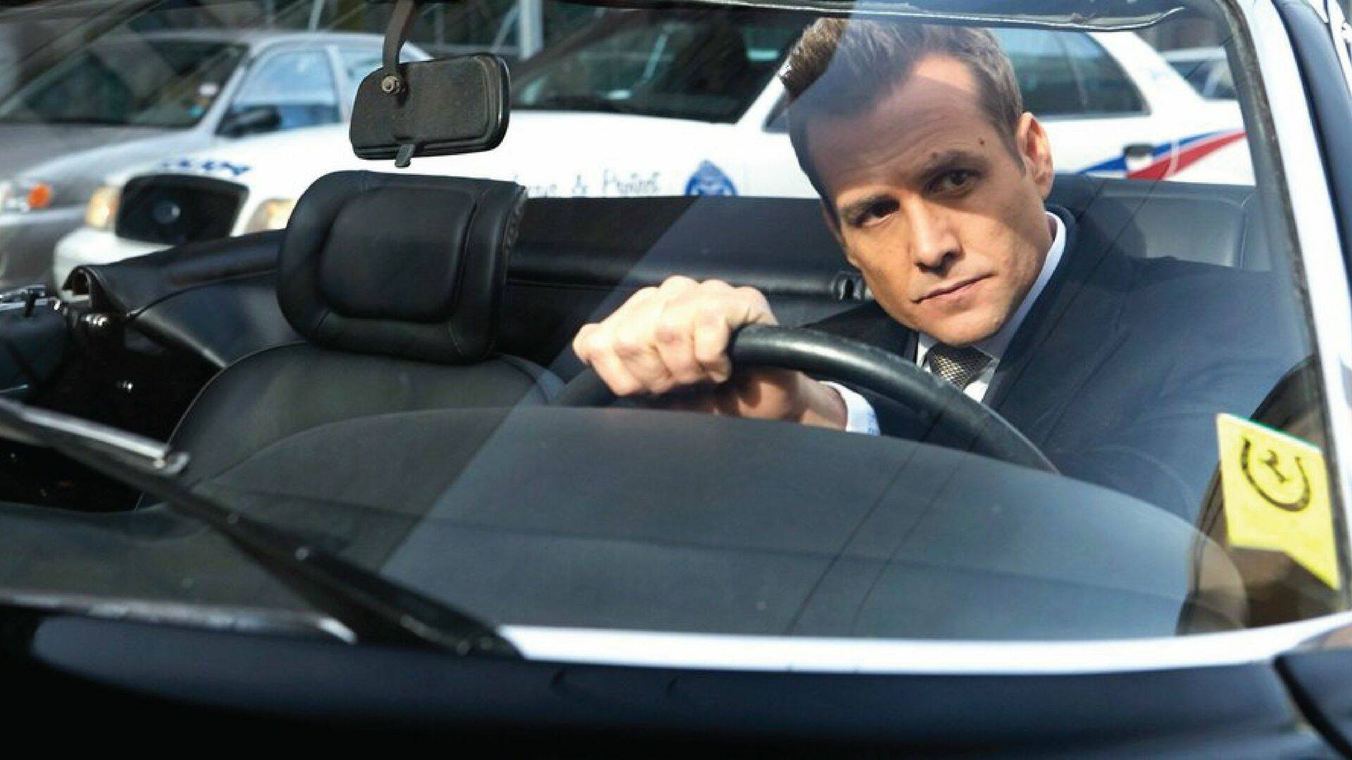 Suits (T7): Ep.2 La estatua