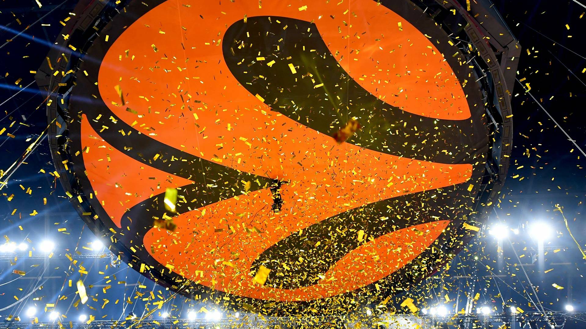 Arturo Valls, reportero VIP de Eurofighters