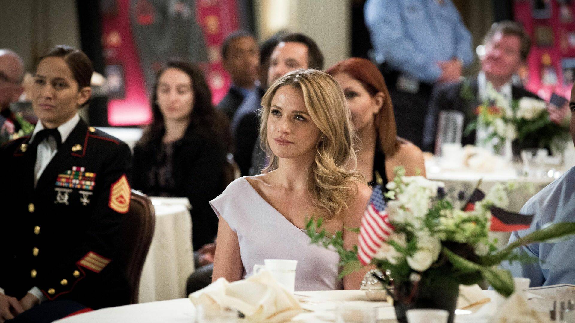 El tirador (T2): Ep.6 Al otro lado de Río Grande