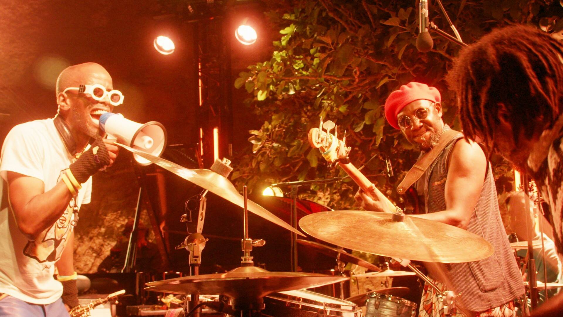 Jowee Omicil en Porquerolles