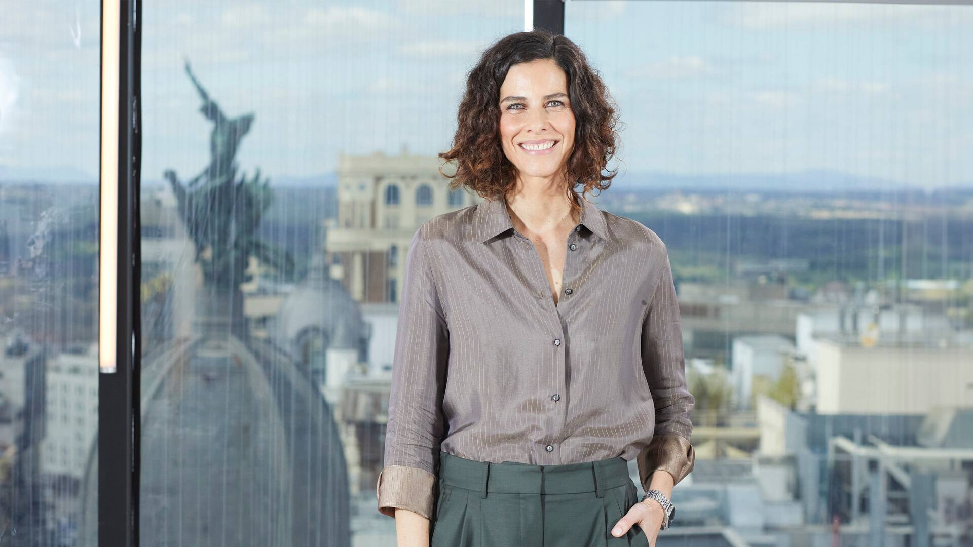 Al encuentro de (T1)