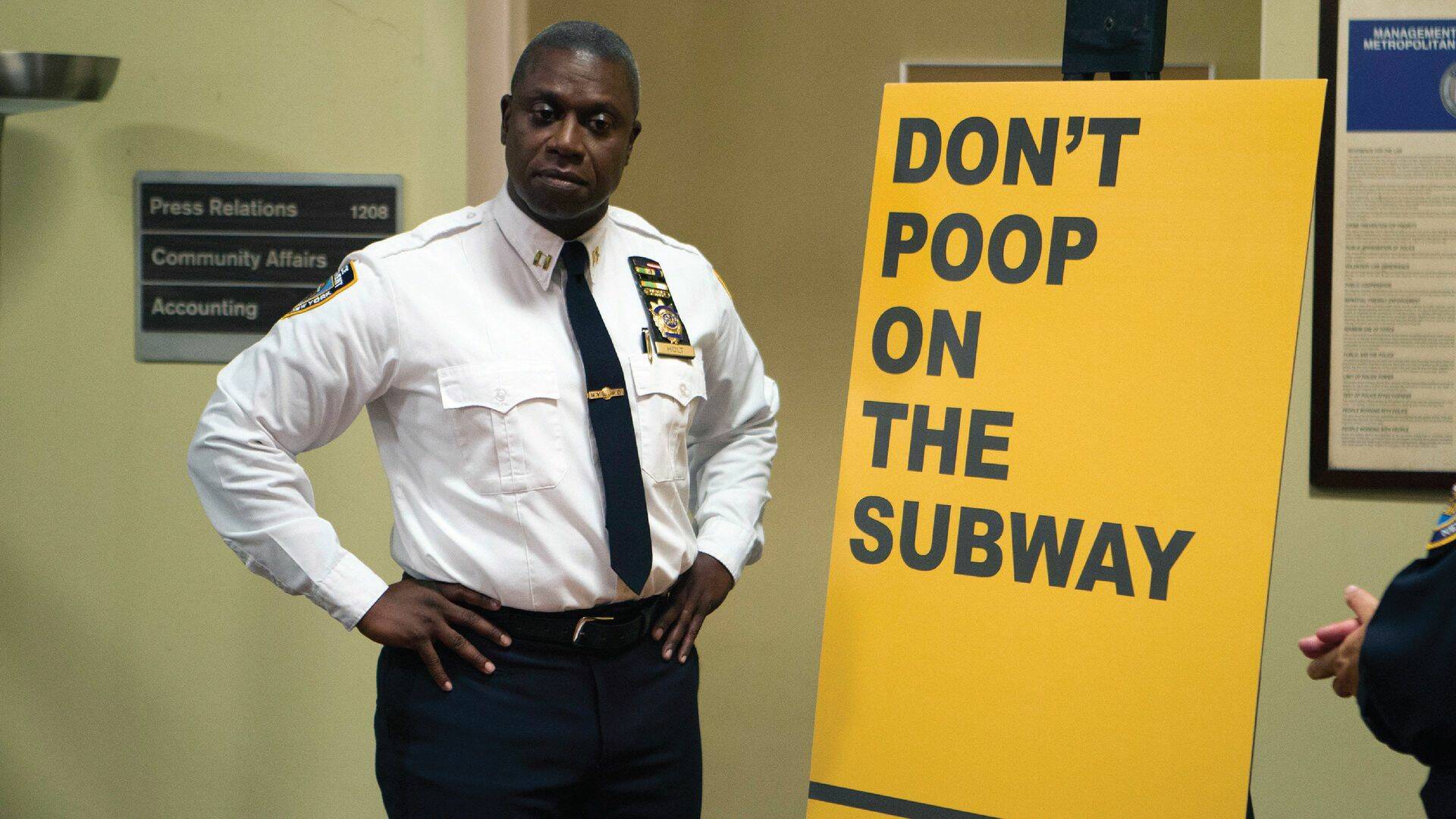 Brooklyn Nine-Nine (T3): Ep.22 El FBI