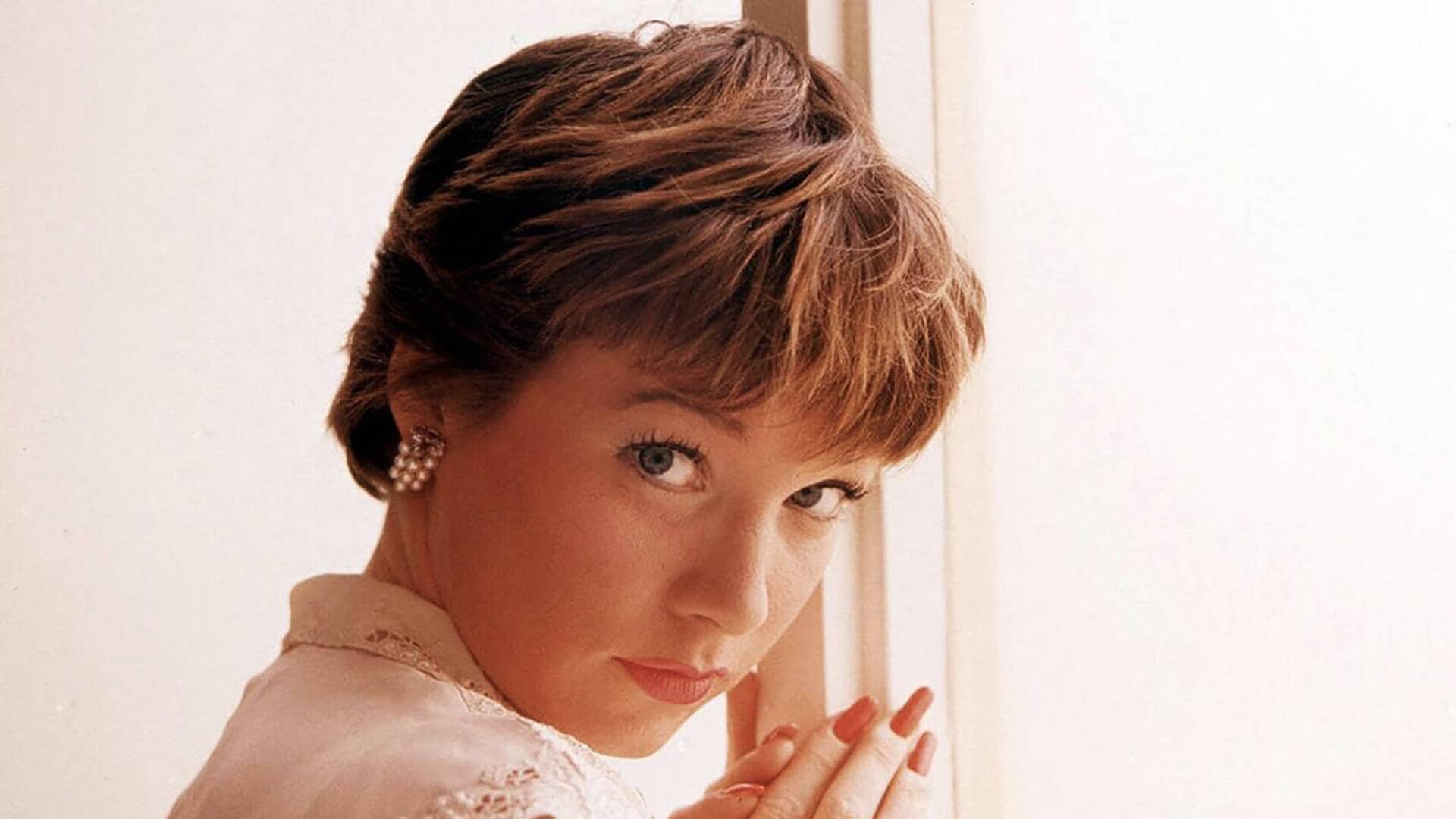 Imparable Shirley MacLaine