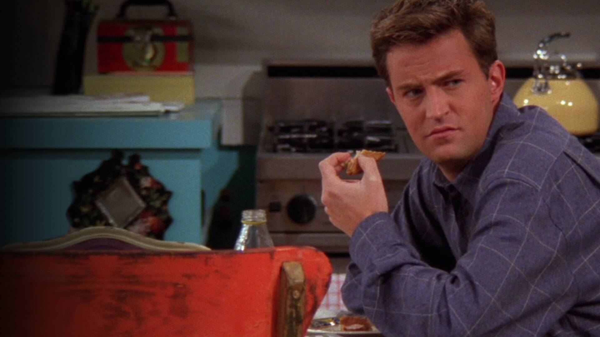 Friends (T4): Ep.1 El gato