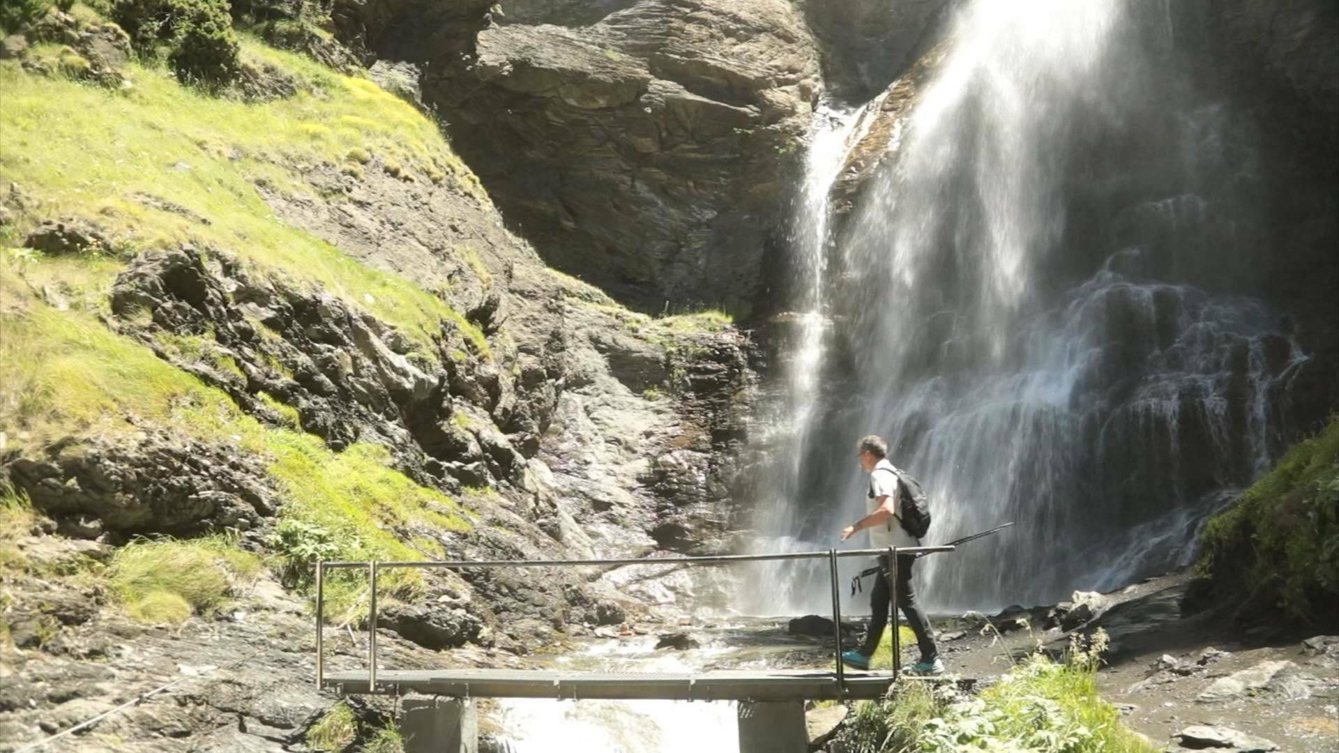 Chino chano. Plan... (T2): Cascadas y kayak