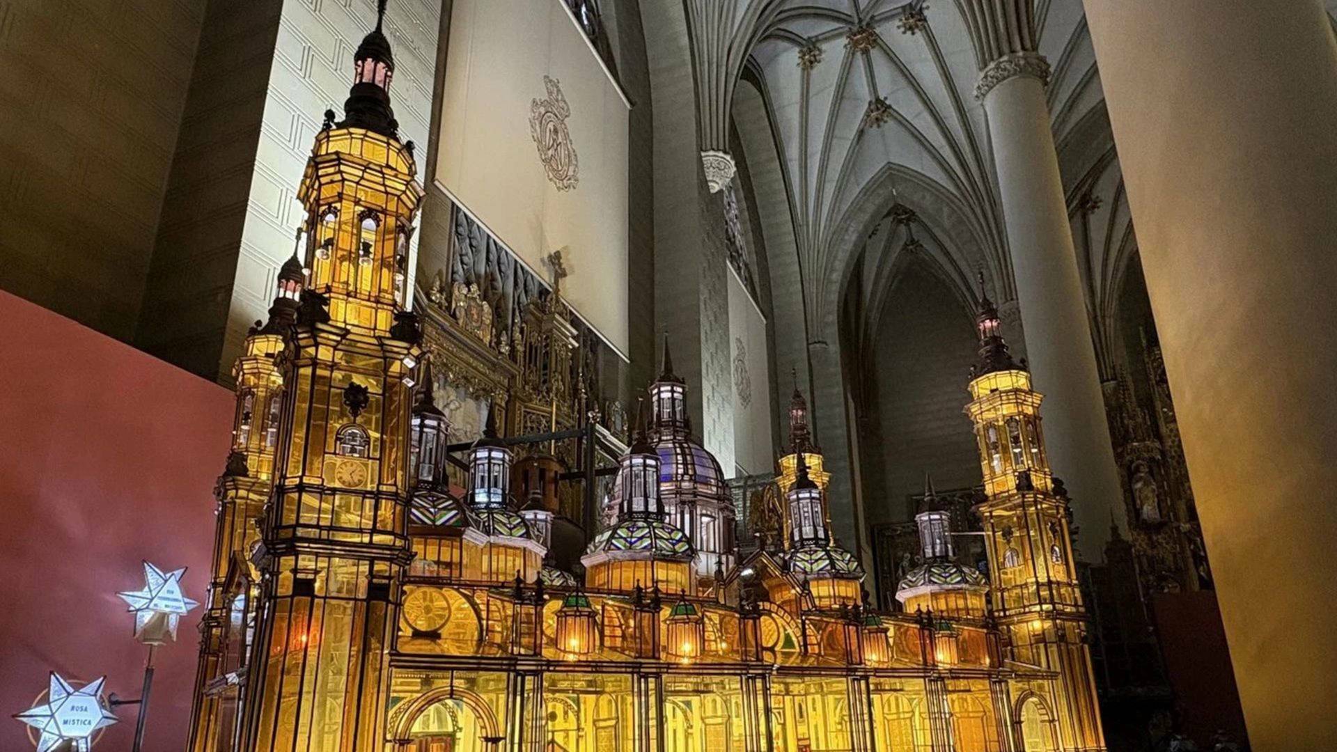 Rosario de Cristal 2025