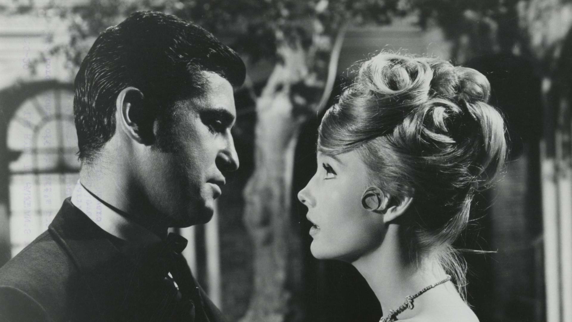 Cabalgando hacia el árbol del ahorcado