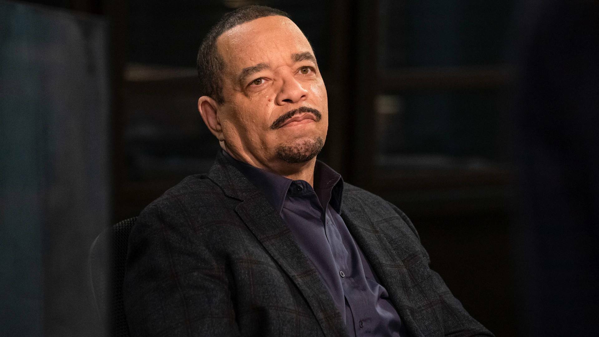 Ley y orden:... (T22): Ep.12 En el año que caímos todos