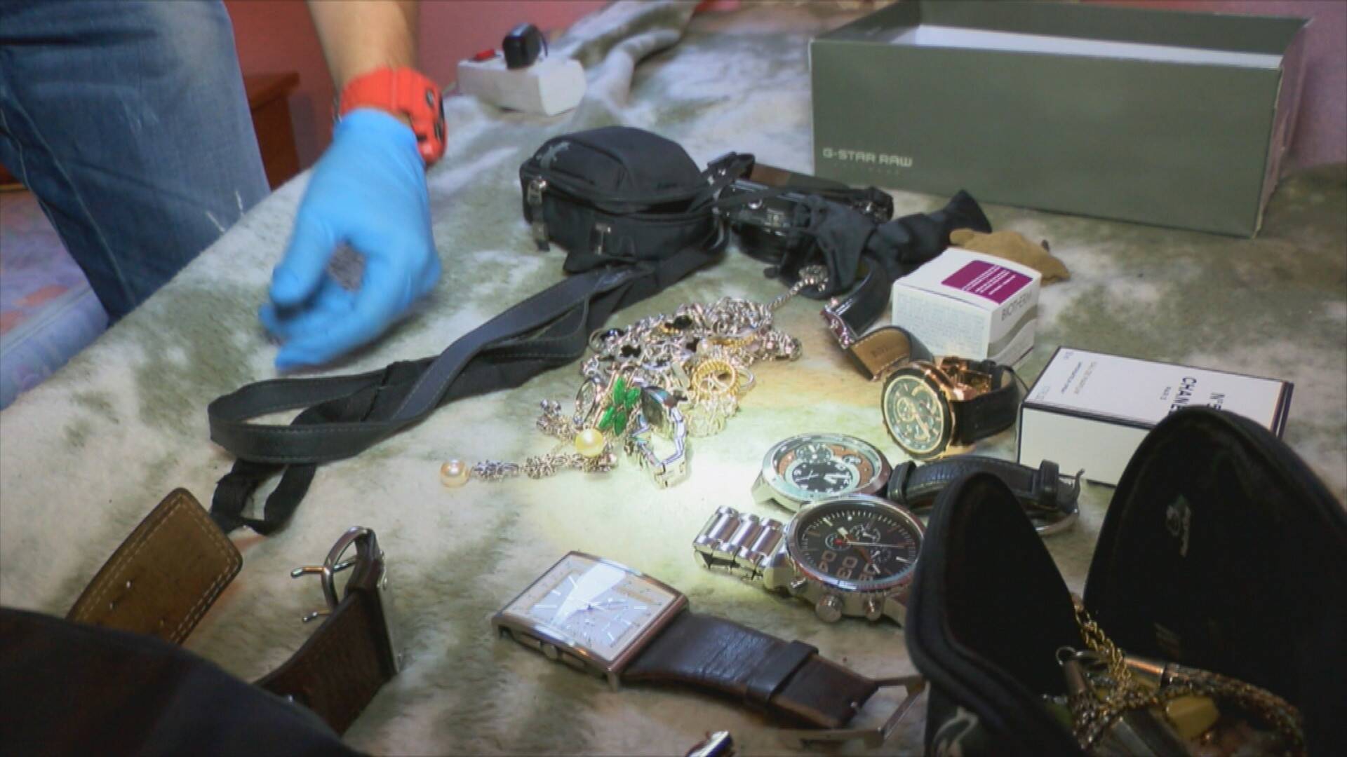 En el punto de mira (T3): El negocio de la desokupación y robos en viviendas