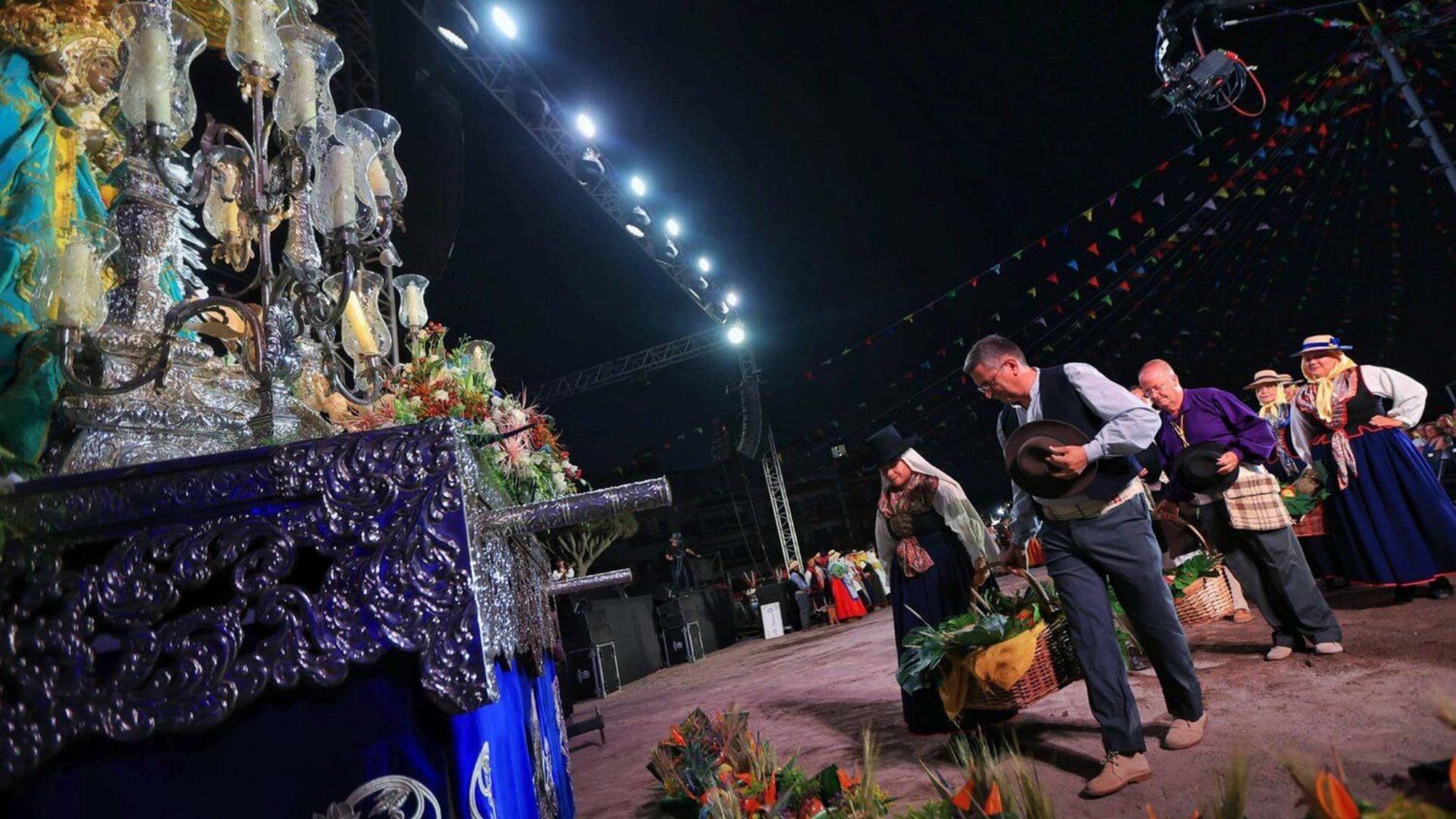 Ofrenda Virgen de Candelaria