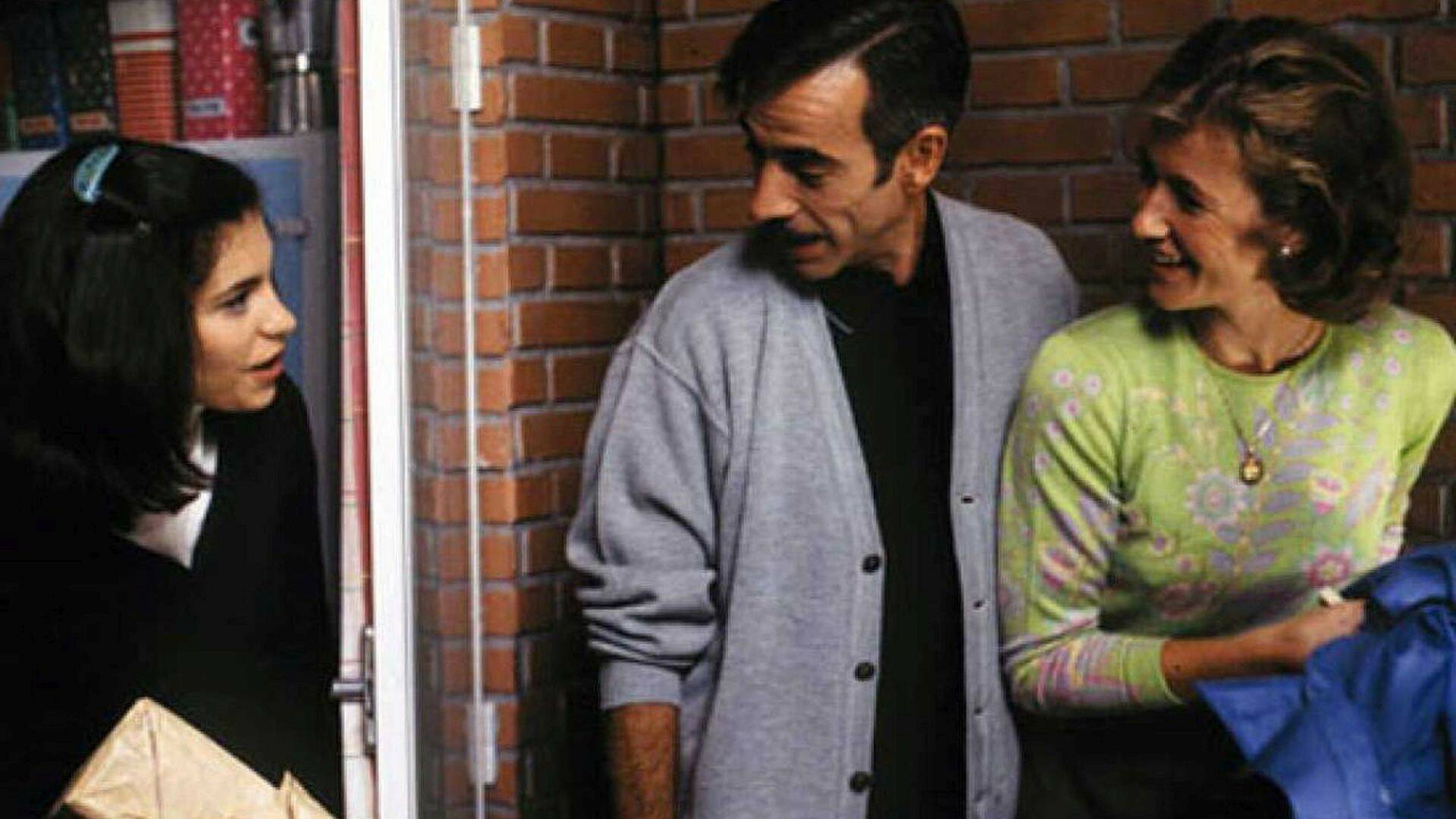 Cuéntame cómo pasó (T1): Ep.13 Una Nochebuena con... Esperanza