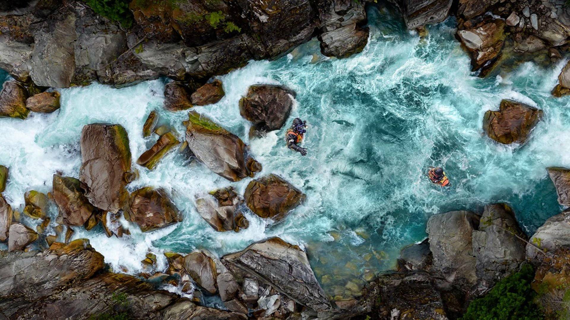 La fiebre del oro: aguas bravas 