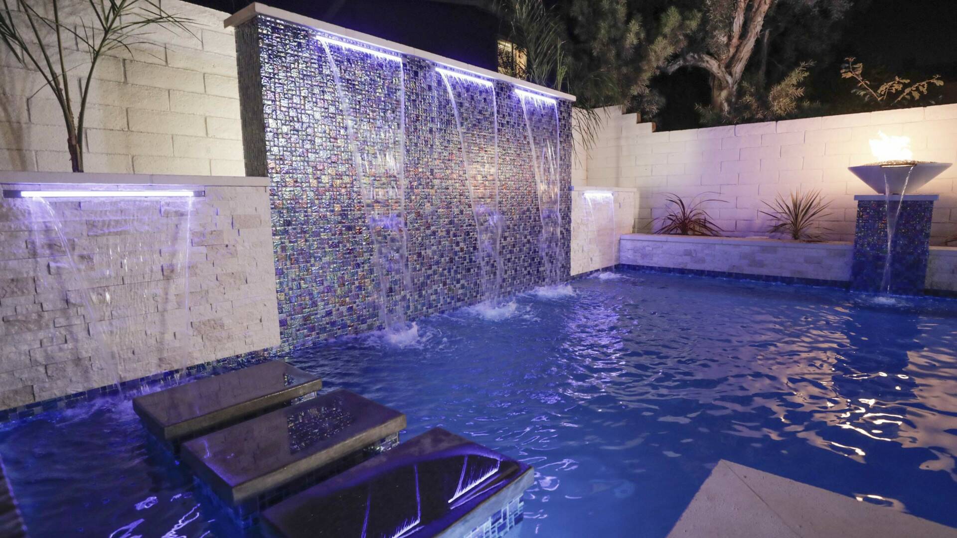 Piscinas de ensueño (T8): Piscina de ensueño para una casa de ensueño