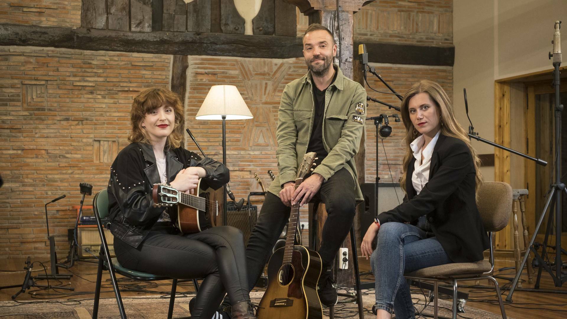 SOS, Kantak... (T1): Ibarrangelu