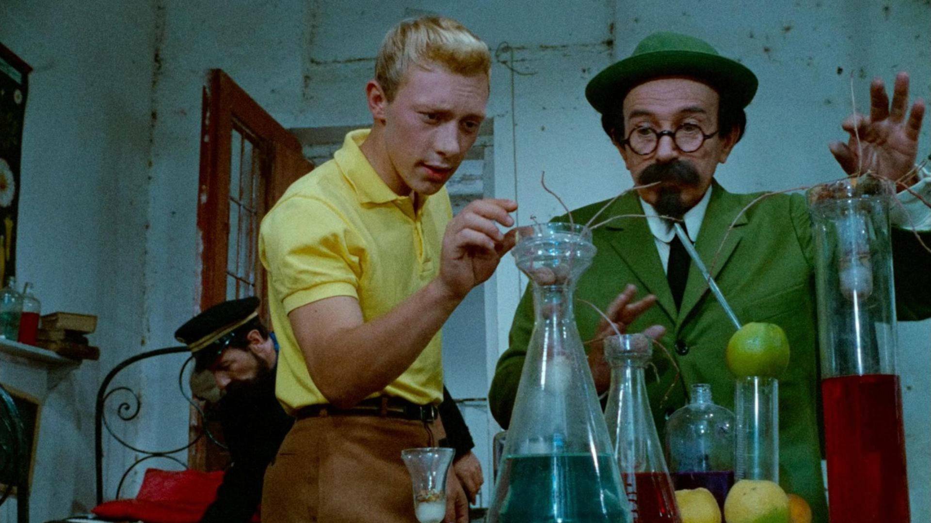 El misterio de las naranjas azules