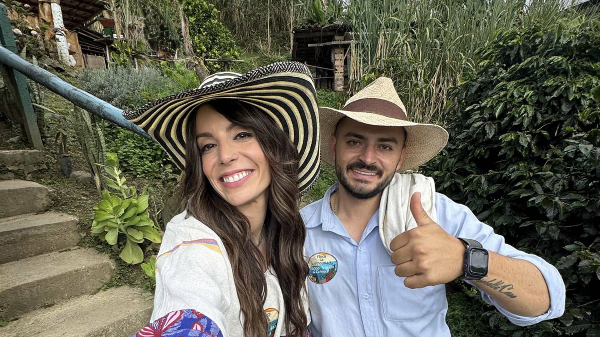 La vuelta al... (T1): Costa Rica