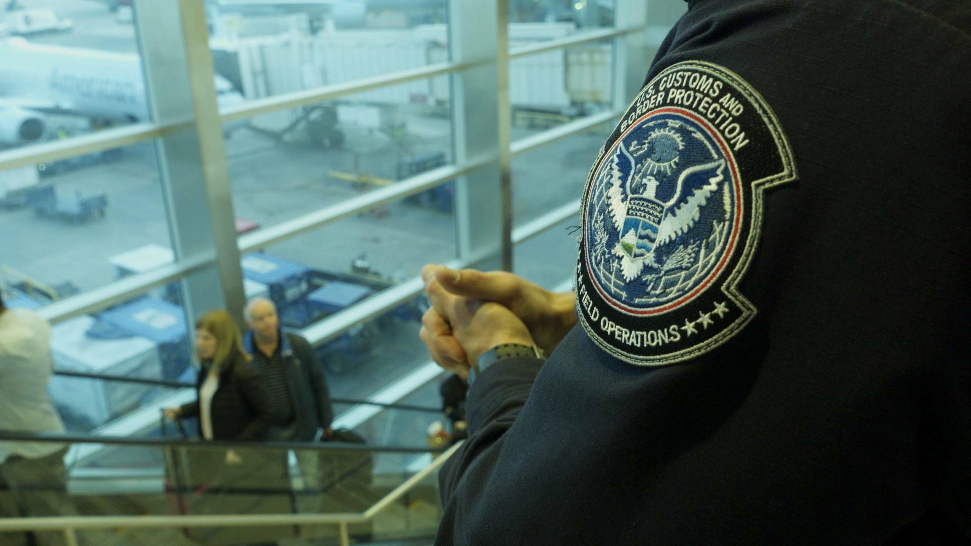 JFK: Control de aduanas: Heroína escondida