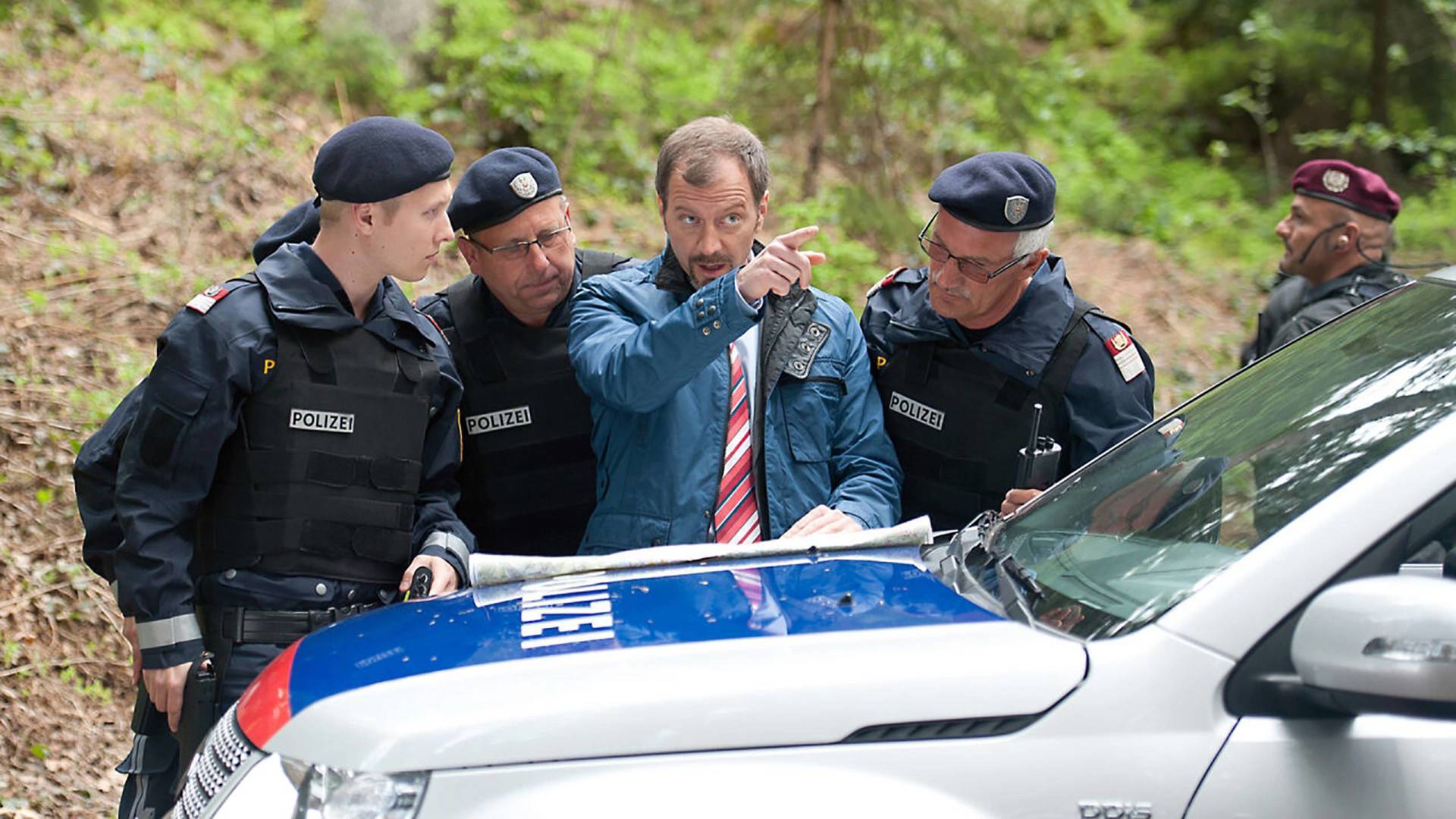 Crimen en los Alpes (T12): Ep.3 Sin nombre. Sin compromiso