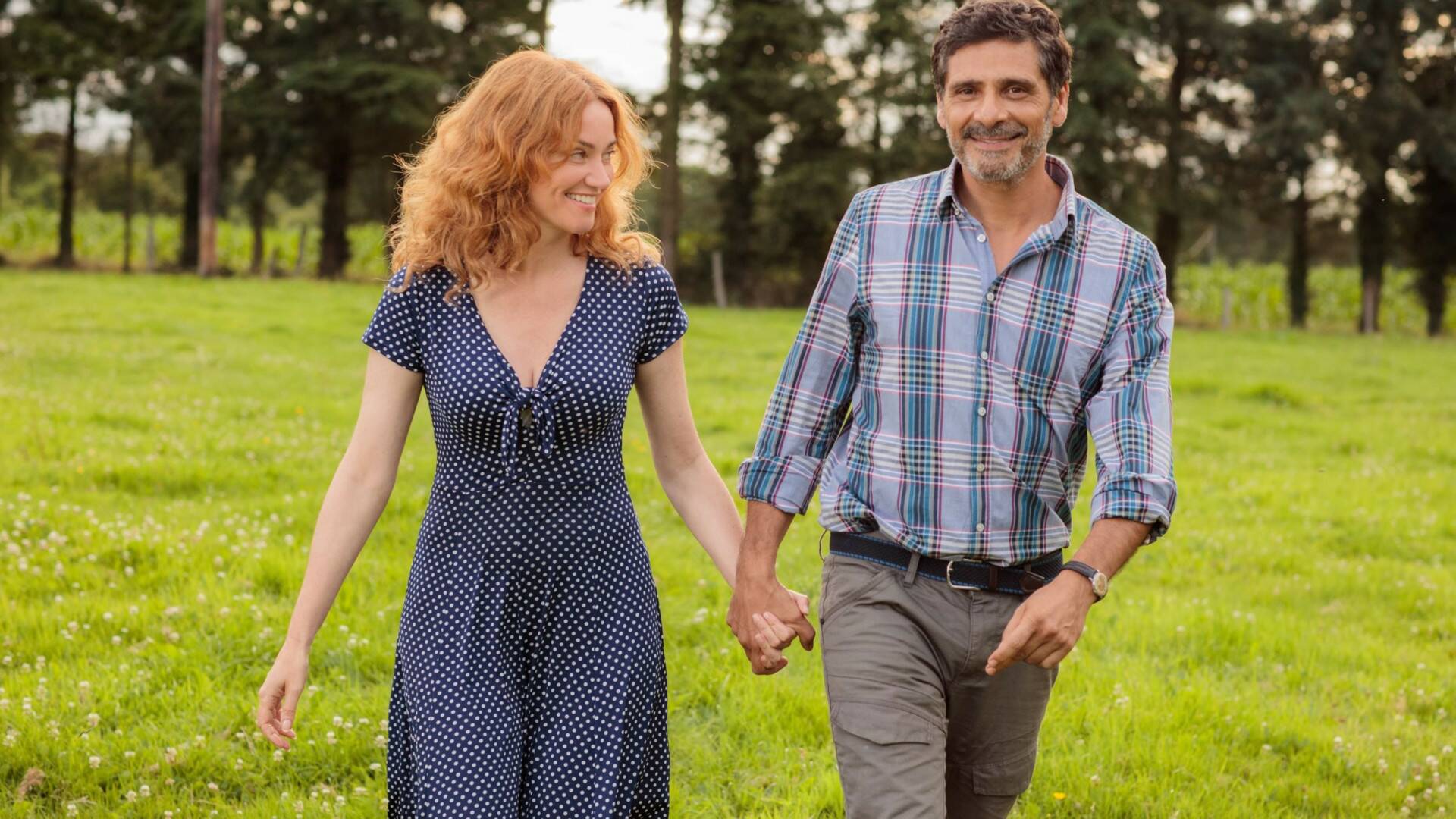 El tipo de la tumba de al lado