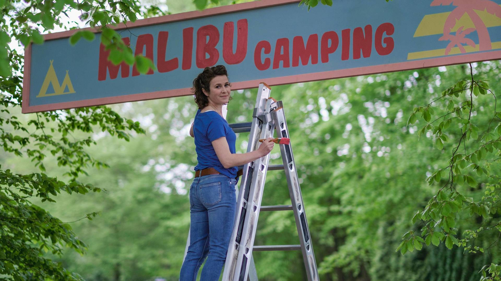 Malibú. Una tienda de campaña para tres