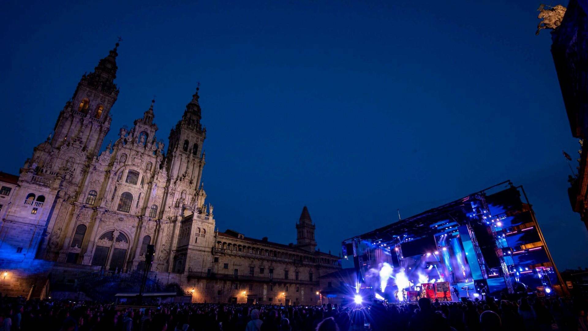 Panorama. A despedida de Fátima no Obradoiro