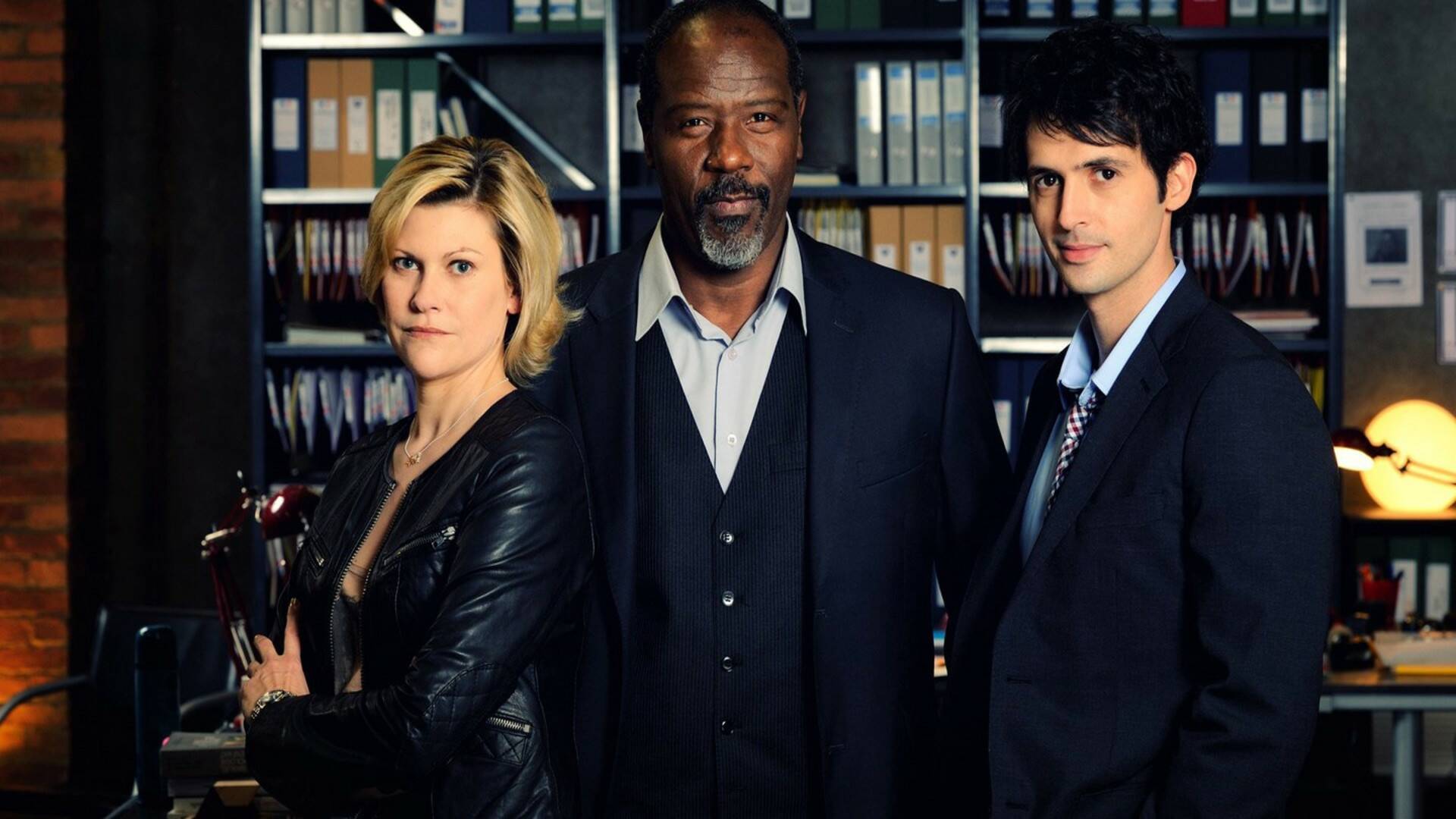 Profilage:... (T4): Ep.11 En la luz