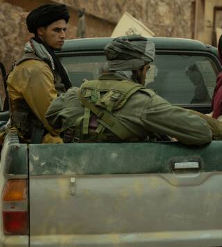 La Unidad: Kabul... (T3): Ep.1 Dirección y guion