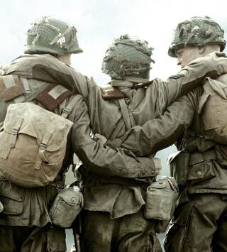 Band of Brothers... (T1): Ep.5 Crossroads