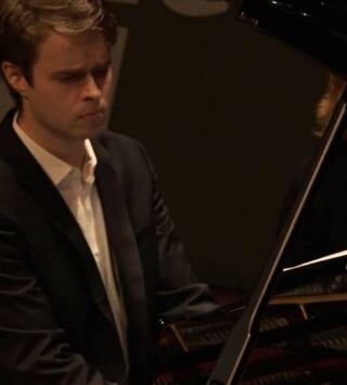 Concurso Internacional Franz Liszt - semi-final II: Leon Bernsdorf