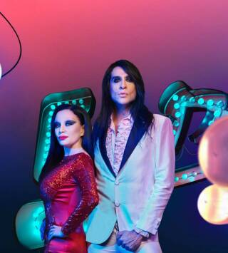 Alaska y Mario