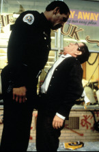 Imagen de Loca academia de policía 2: su primera misión - 5