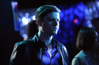 Fringe (Al límite) (T1): Ep.18 Bajo la luz de la luna