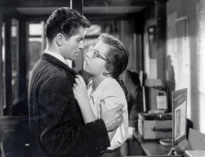 Imagen de Extraños en un tren - 4