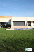 House & Style (T2)