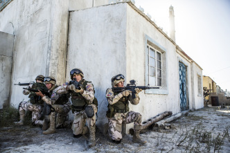 Imagen de Ningún hombre se queda atrás  - 13