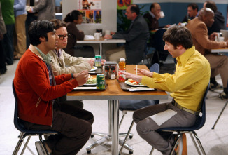 The Big Bang Theory (T4): Ep.10 La hipótesis del parásito alienígena