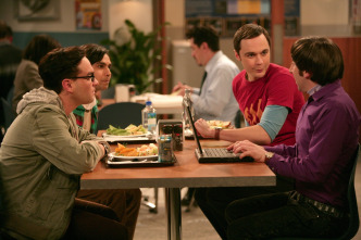 The Big Bang Theory (T4): Ep.19 En guerra con Zarnecki