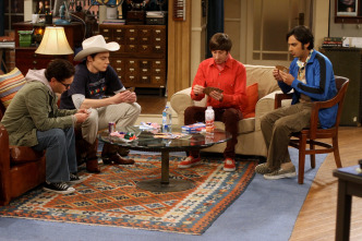 The Big Bang Theory (T5): Ep.10 La adquisición de la escupidera llameante