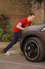 Imagen de The Big Bang Theory (T6): Ep.9 Escalada por la plaza de aparcamiento - 8