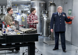 The Big Bang Theory (T10): Ep.15 La reverberación de la locomoción