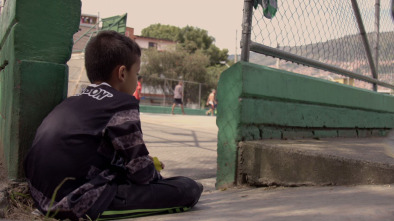 A las puertas del...: Niños rotos - Colombia