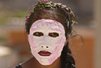 Imagen de A las puertas del...: Mujeres sin nombre - México - 1