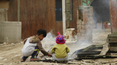 Imagen de A las puertas del...: Al otro lado del muro - Lima - 4