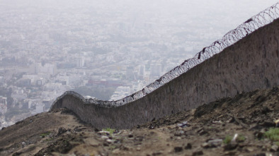 Imagen de A las puertas del...: Al otro lado del muro - Lima - 5